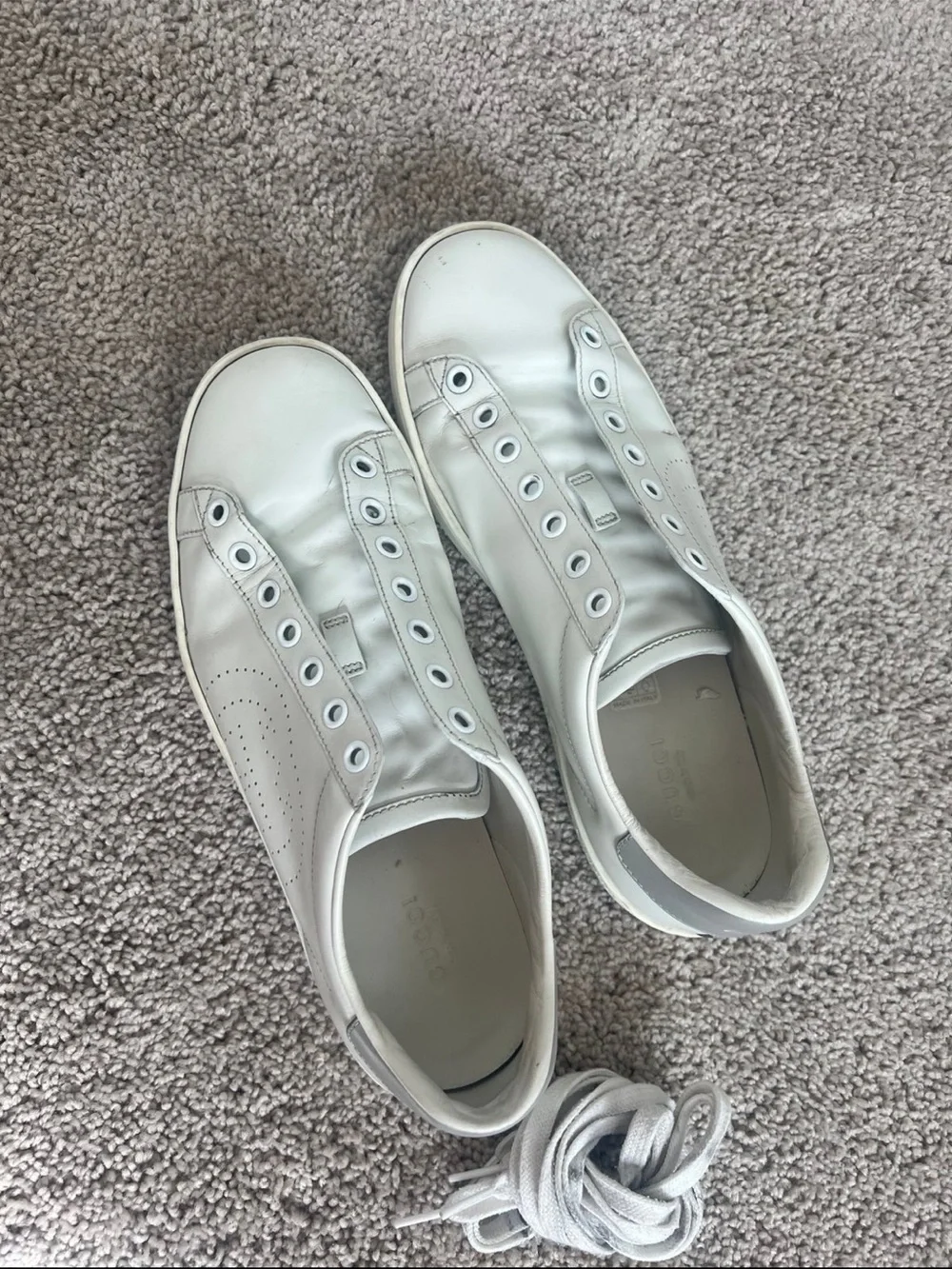 Authenticated GUCCI Sneakers men’s size 38.5